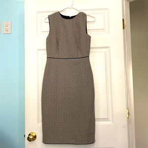 Blue and white pattern woman’s work dress